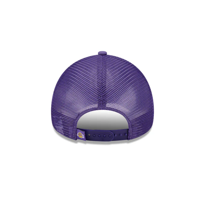 Lakers 940AF Distressed Throwback Snapback Hat